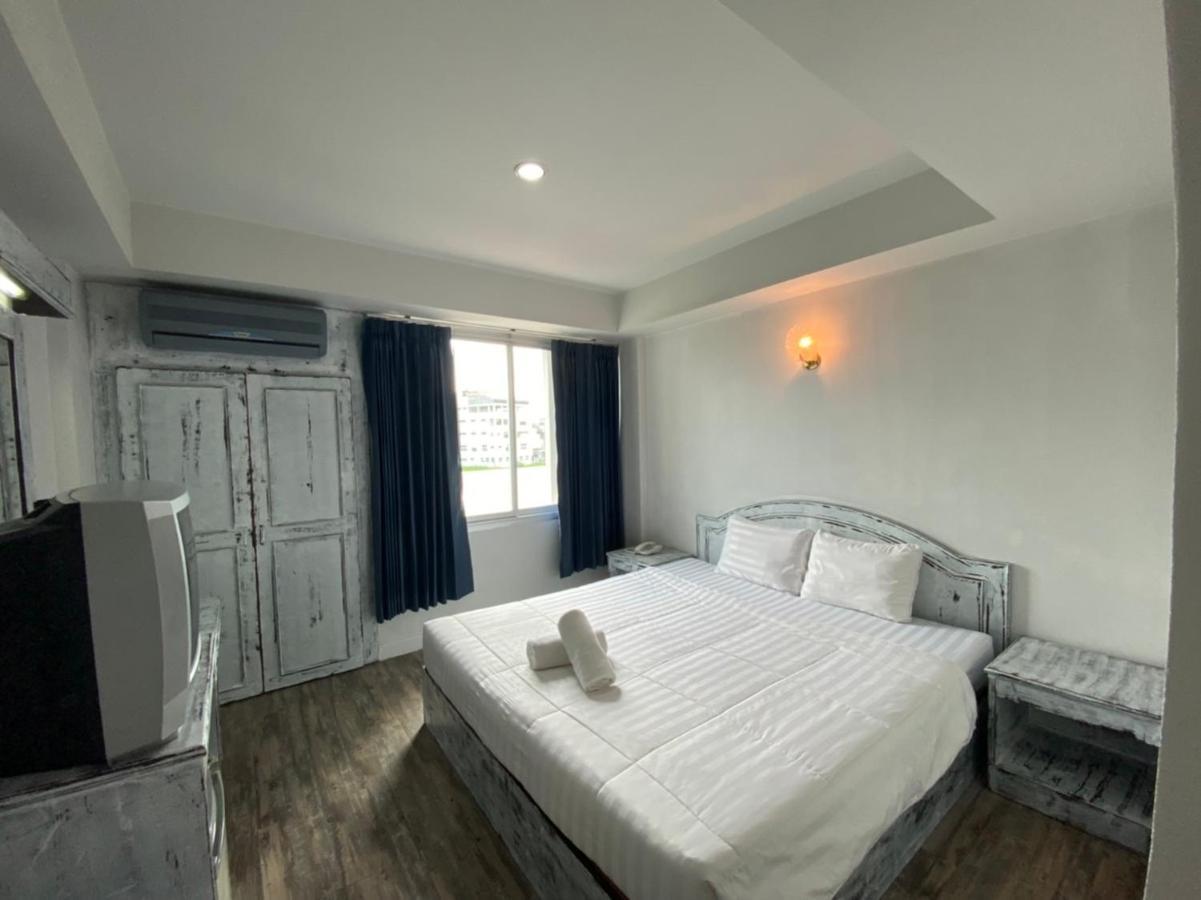 Sun Moon Hotel Loei Esterno foto