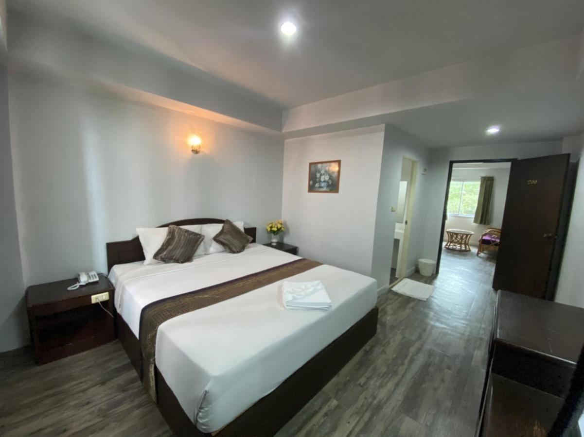 Sun Moon Hotel Loei Esterno foto