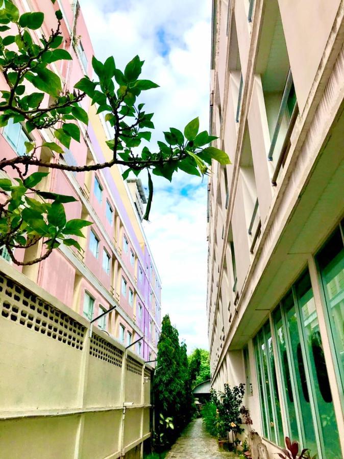 Sun Moon Hotel Loei Esterno foto