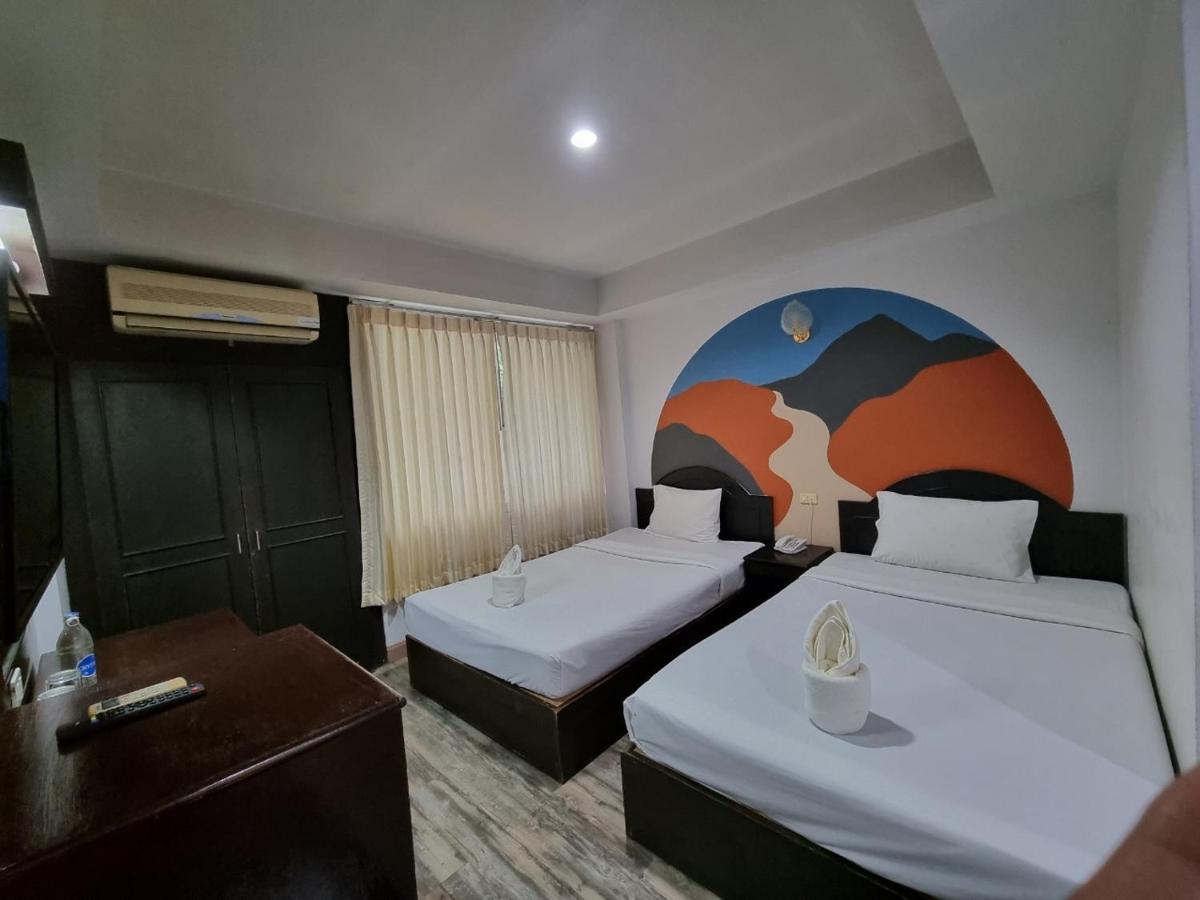 Sun Moon Hotel Loei Esterno foto